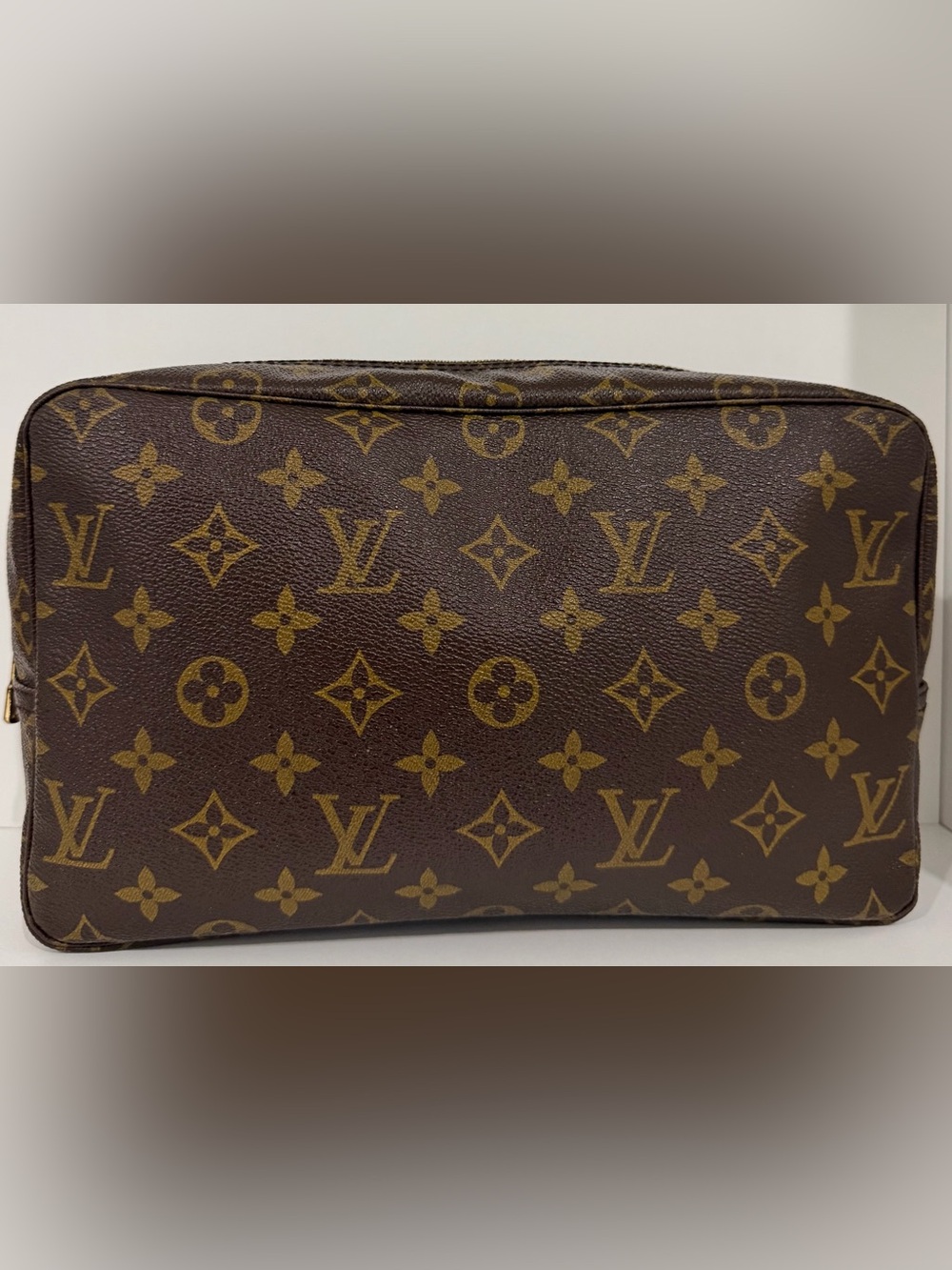Louis Vuitton Toiletry Pouch 28 Monogram Brown & Gold
